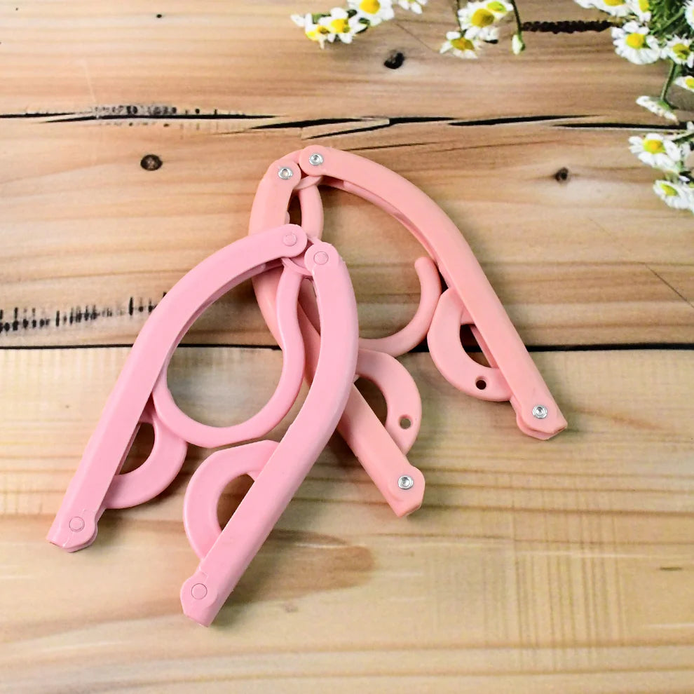 Foldable Travel Clothes Hanger | Portable Space-Saving Anti-Slip Clothes Hanger for Shirts, Pants, Dresses & Baby Clothes | 1 Piece
